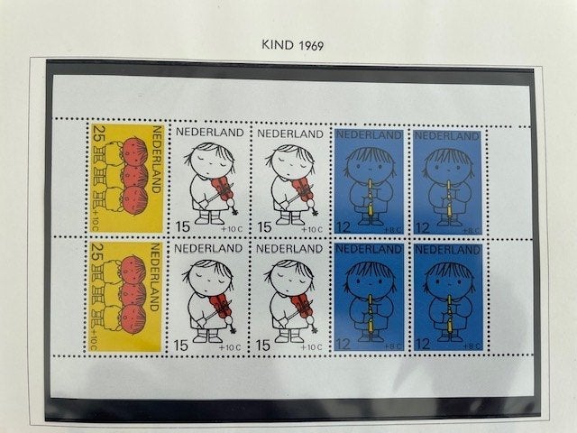 1969 Postfris Bloc Kinderzegels NVPH 937 - Muziek, Postzegels en Munten, Ophalen of Verzenden, Na 1940, Postfris