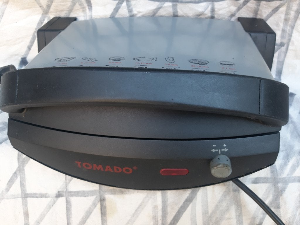 Tomado type 85 - Sandwichmaker - tosti ijzer - tosti grill, Ophalen, Uitneembare platen