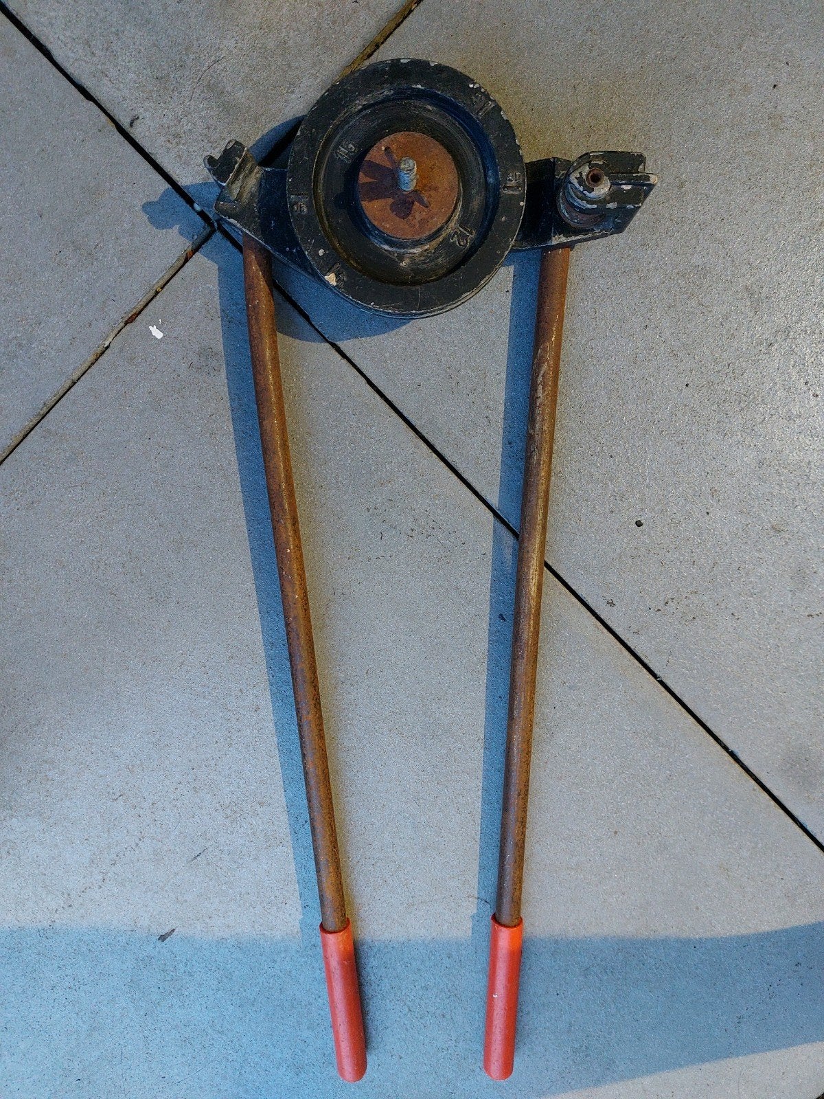 Buigijzer buigtang pijpenbuiger buigpomp 12mm 15mm, Ophalen of Verzenden, Gebruikt