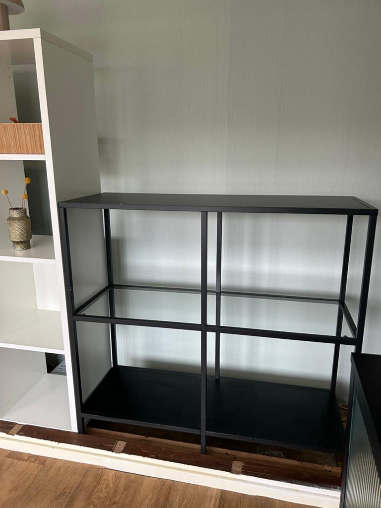 Vittsjo kast IKEA open stellingkast glazen en houten planken, Ophalen, Met plank(en), Gebruikt, 50 tot 100 cm
