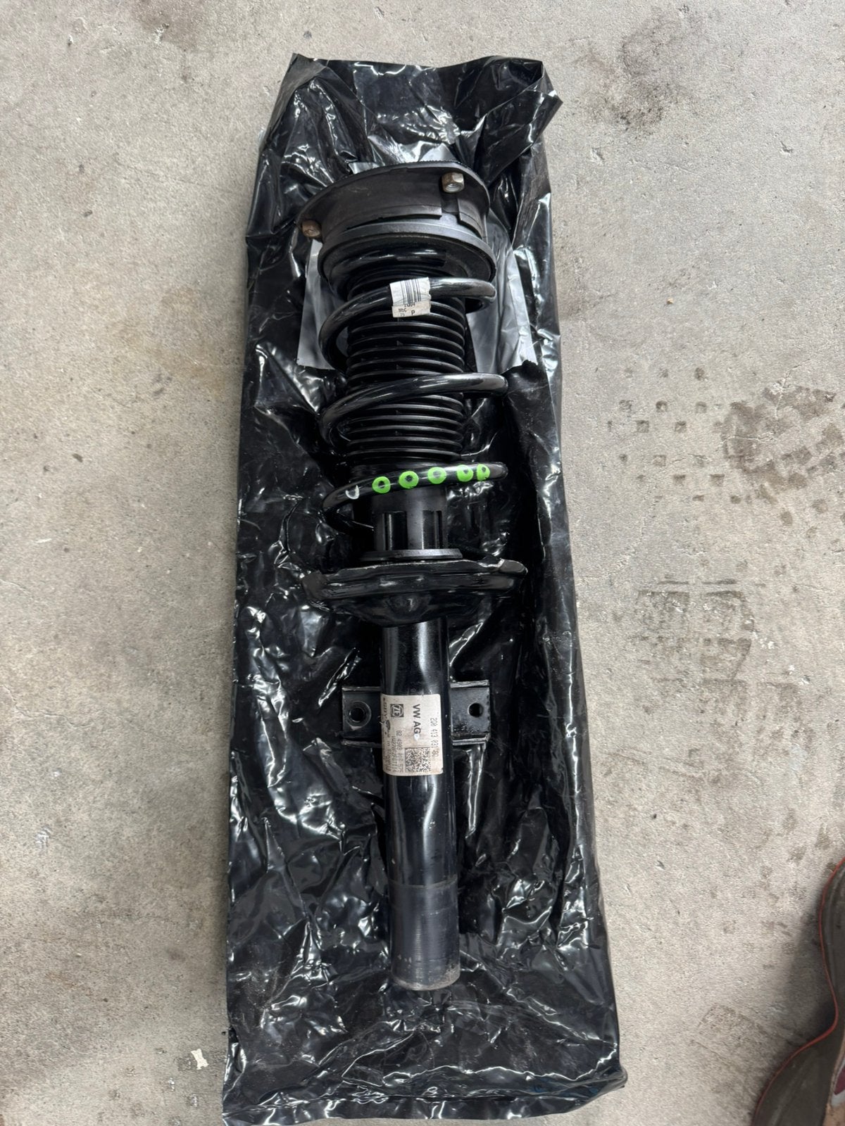 Volkswagen Audi Seat veerpoot compleet 2Q0413031BQ polo GTI, Auto-onderdelen, Ophanging en Onderstel, Ophalen, Gebruikt, Seat