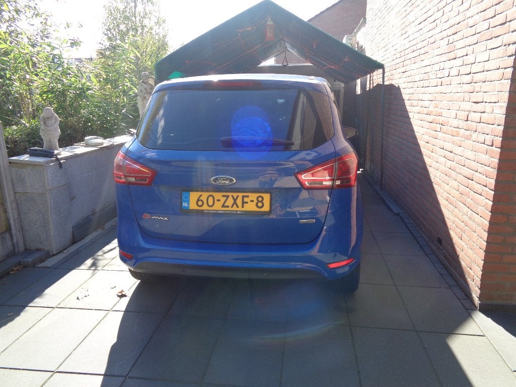 Foto 5 van Ford B-Max 1.0 Ecoboost 74KW/100PK 2013 Blauw