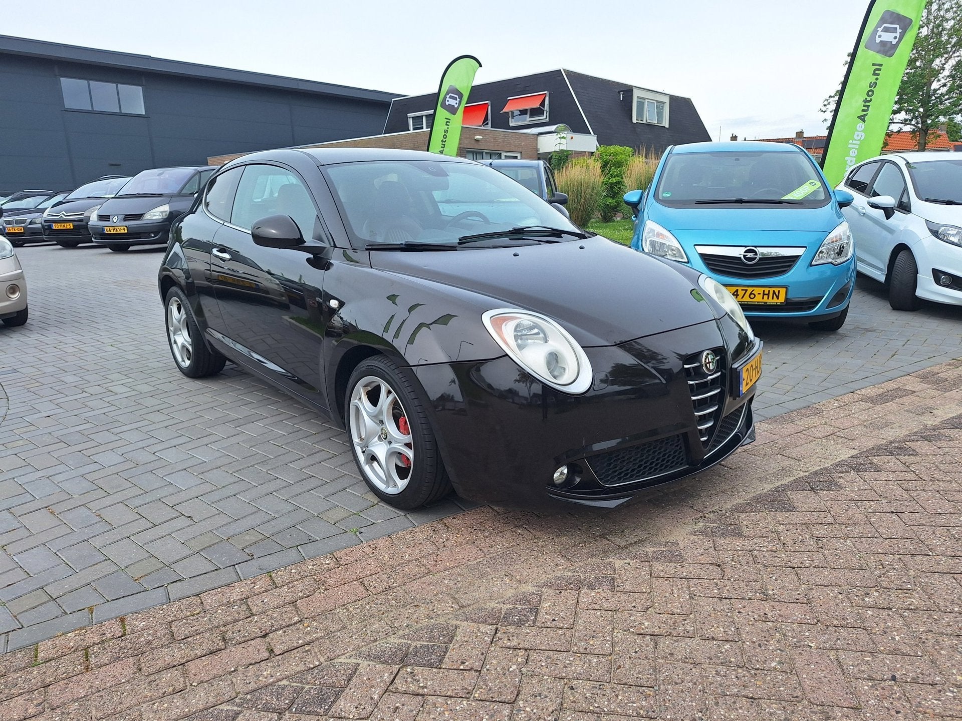 Alfa Romeo MiTo 1.4 T Sport / Sportieve auto / APK juni 2027, Voorwielaandrijving, 15 km/l, Gebruikt, Parkeersensor