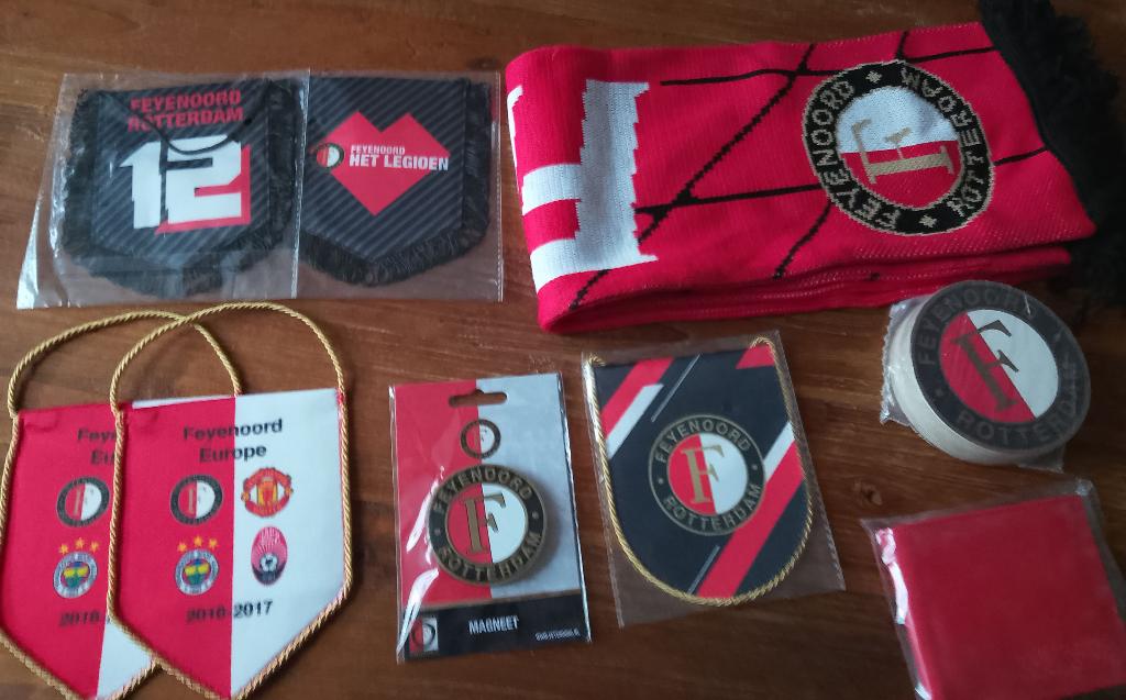 Mix Feyenoord artikelen, Verzamelen, Sportartikelen en Voetbal, Ophalen of Verzenden, Nieuw, Feyenoord, Vaantje of Sjaal
