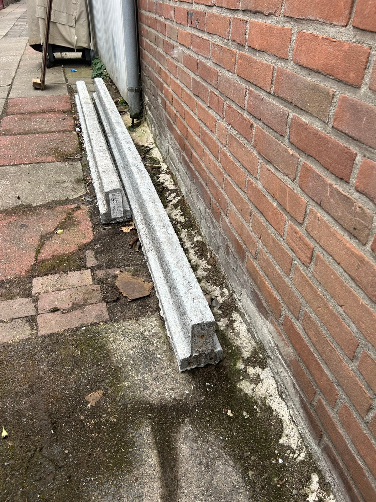 Betonnen liggers/ vloerliggers voor eps, Doe-het-zelf en Verbouw, Ophalen, Overige materialen, 30 cm of meer, 50 tot 150 cm