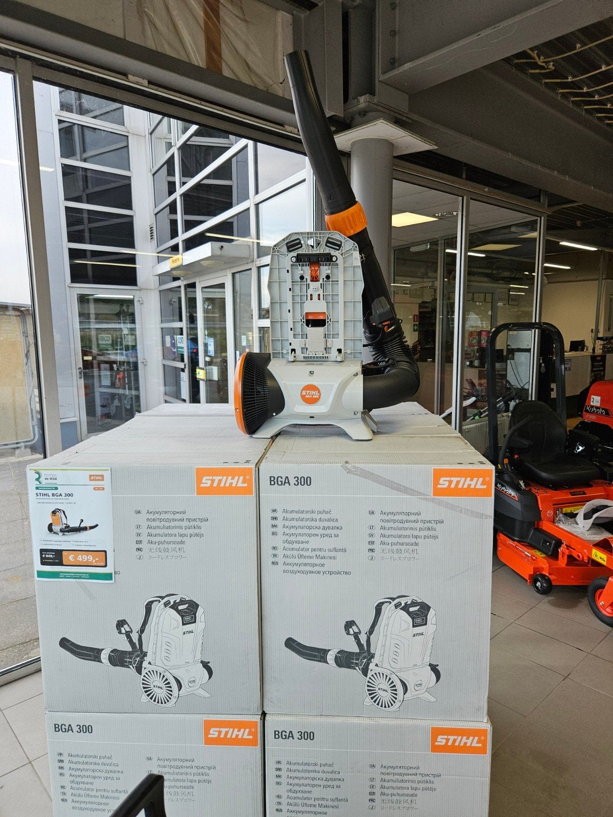 Stihl BGA 300 Accu Ruggedragen Bladblazer - Actieprijs!, Viking / Stihl, Accu, Ophalen of Verzenden, Ruggedragen