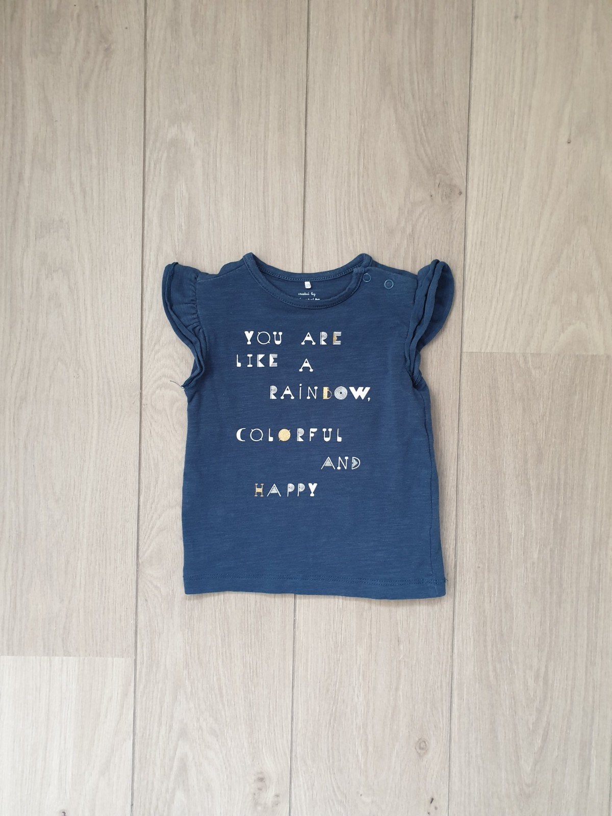 Prenatal T-shirt Meisje Blauw Ruffle Mouw Maat 80 ZGAN

Leuk, Kinderen en Baby's, Ophalen of Verzenden, Zo goed als nieuw, Meisje