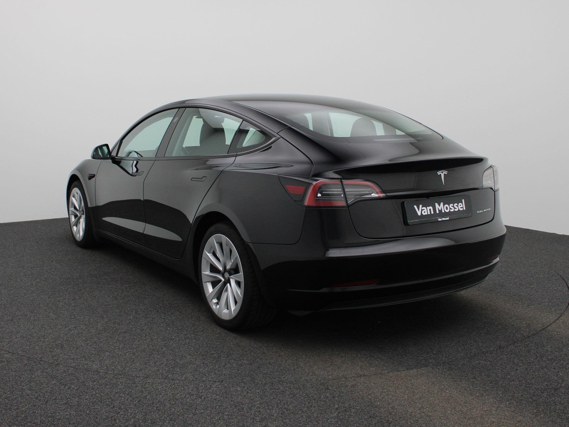 Tesla Model 3 Long Range AWD 75 kWh | PANORAMADAK | ACHTERUI, Automaat, 12 maanden, Stof, Gebruikt