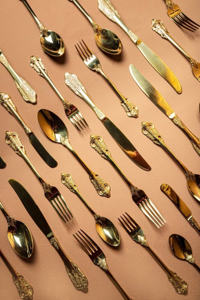NIEUWE Luxe gouden bestek set servies set 24-delig KORTING, Overige materialen, Pietseweg 13A Oud Gastel, Bestekset, Nieuw