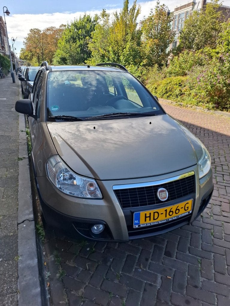 Fiat Sedici 1.6 16V 2WD 2008, Auto's, Voorwielaandrijving, 4 cilinders, 400 kg, Geel
