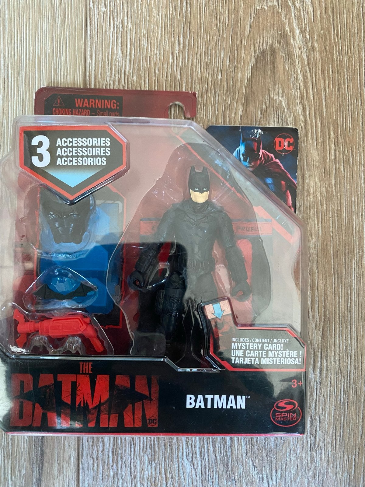Nieuwe Batman actiefiguur met accessoires, Kinderen en Baby's, Speelgoed | Actiefiguren, Ophalen of Verzenden, Nieuw