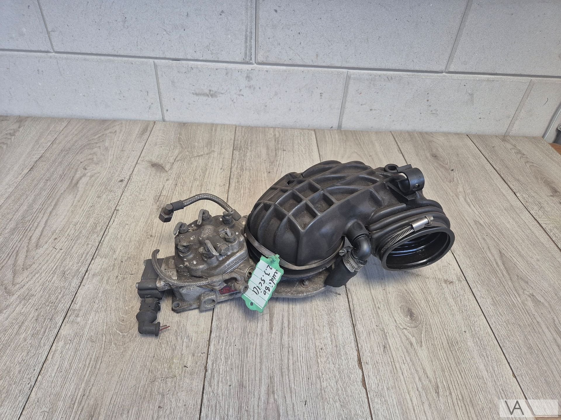 Injectie spinnenkop K-jetronic 054133353a audi 80 / 100 2.3, Gebruikt, -, -, -