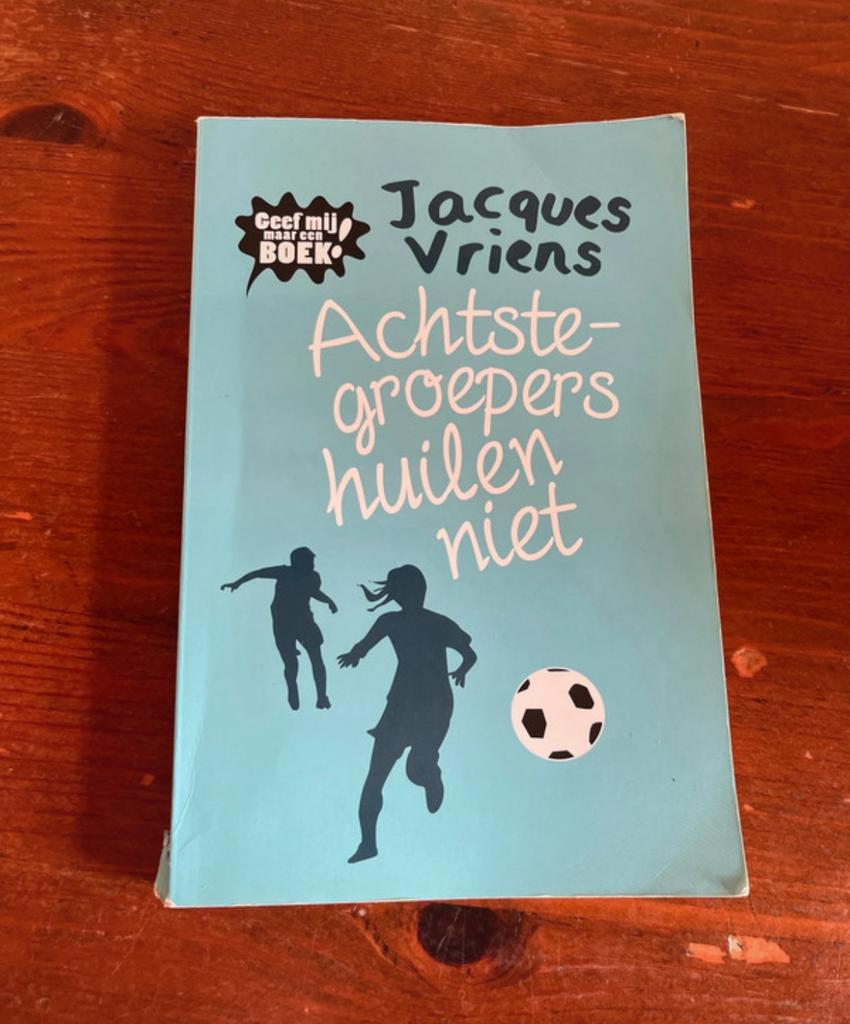 Achtste Groepers Huilen Niet - Jacques Vriens, Boeken, Kinderboeken | Jeugd | 10 tot 12 jaar, Ophalen of Verzenden, Gelezen, Fictie