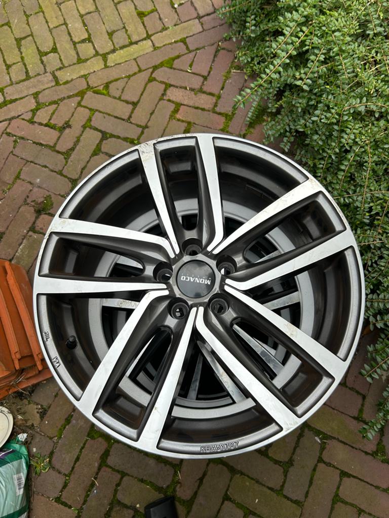 Mak lichtmetalen velgen 17 inch met oxidatieplekken, Ophalen, Gebruikt, Velg(en), 17 inch