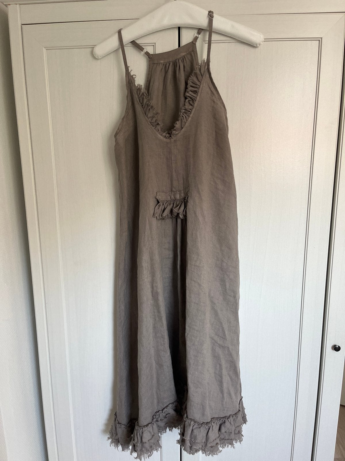 Linnen jurk met ruches - Maat M/L, Maat 38/40 (M), Ophalen of Verzenden, Zo goed als nieuw, Knielengte