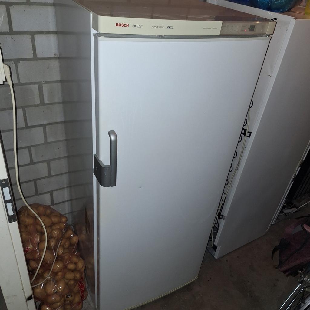 Bosch vrieskast met 5 lades en display - bezorging mogelijk, Witgoed en Apparatuur, Vriezers en Diepvrieskisten, Vrieskast, Gebruikt