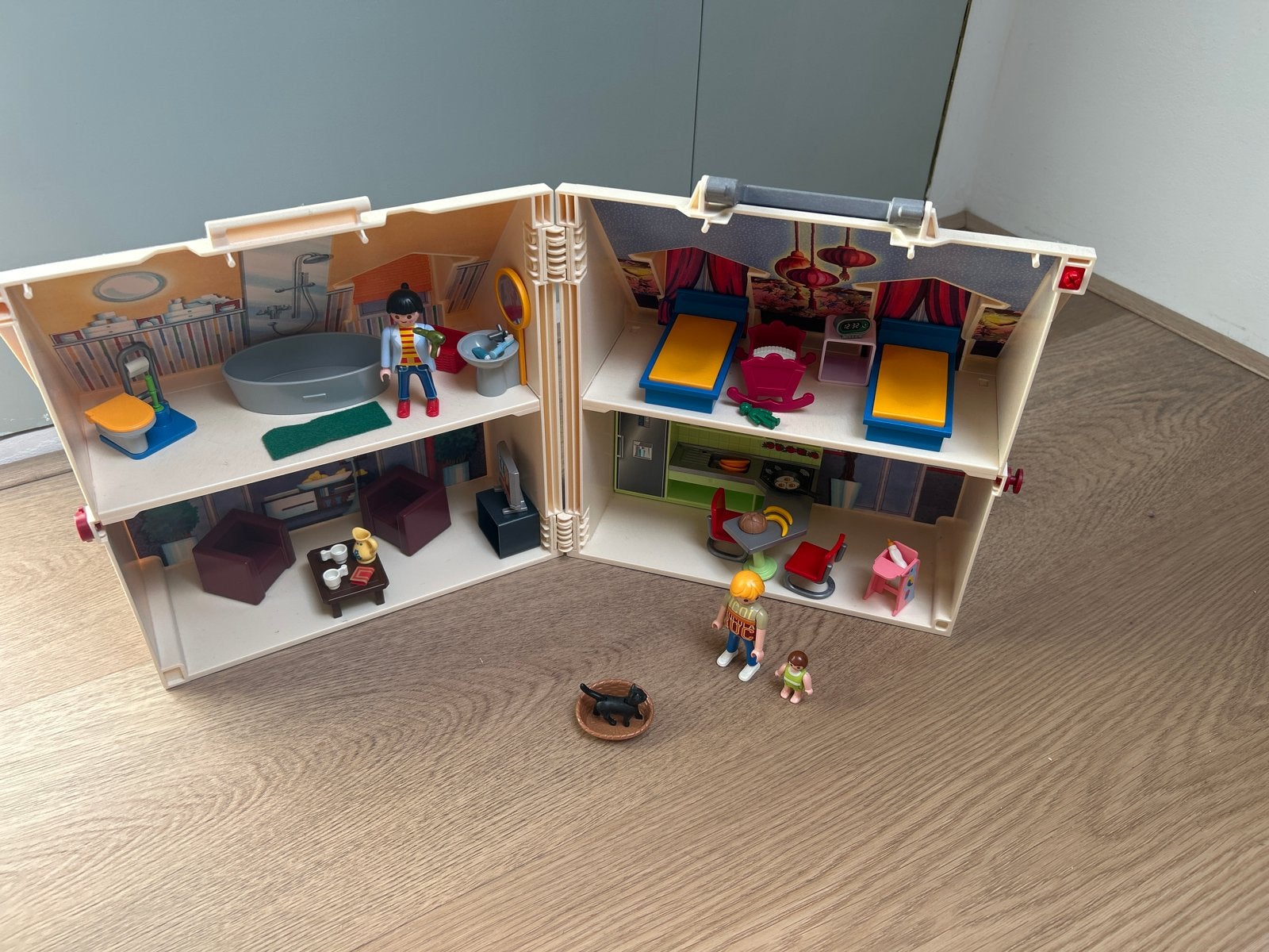 Playmobil City Life Draagbaar Poppenhuis, Gebouw, Complete set, Ophalen of Verzenden, Zo goed als nieuw