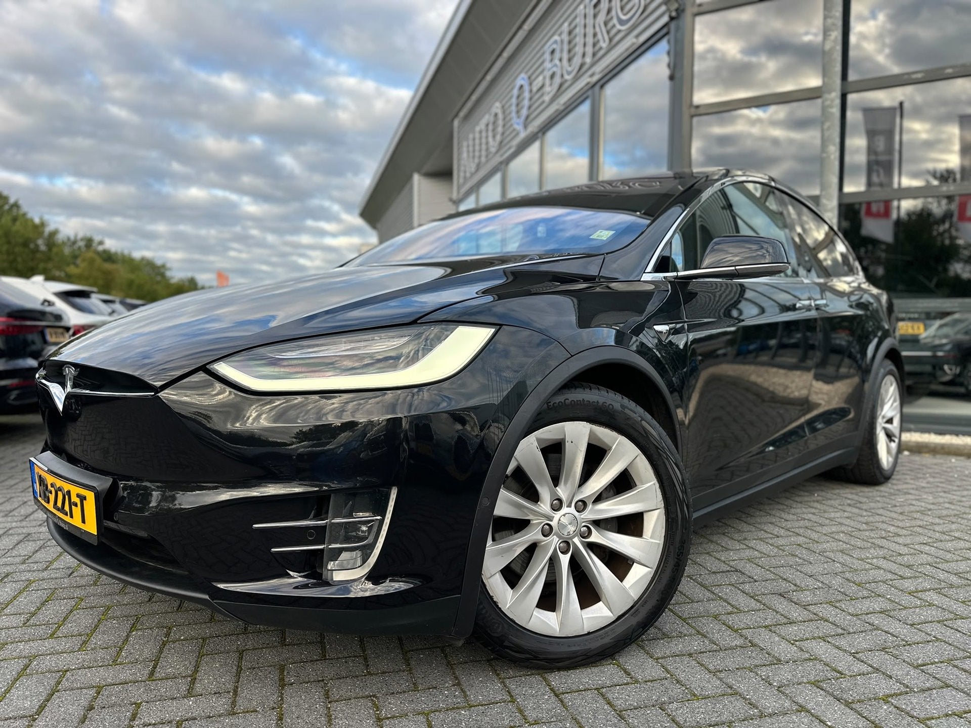 Tesla Model X 75D Base | 7 Peroons | Leder | Orgineel NL | N, Automaat, Gebruikt, 124 €/maand, 417 km