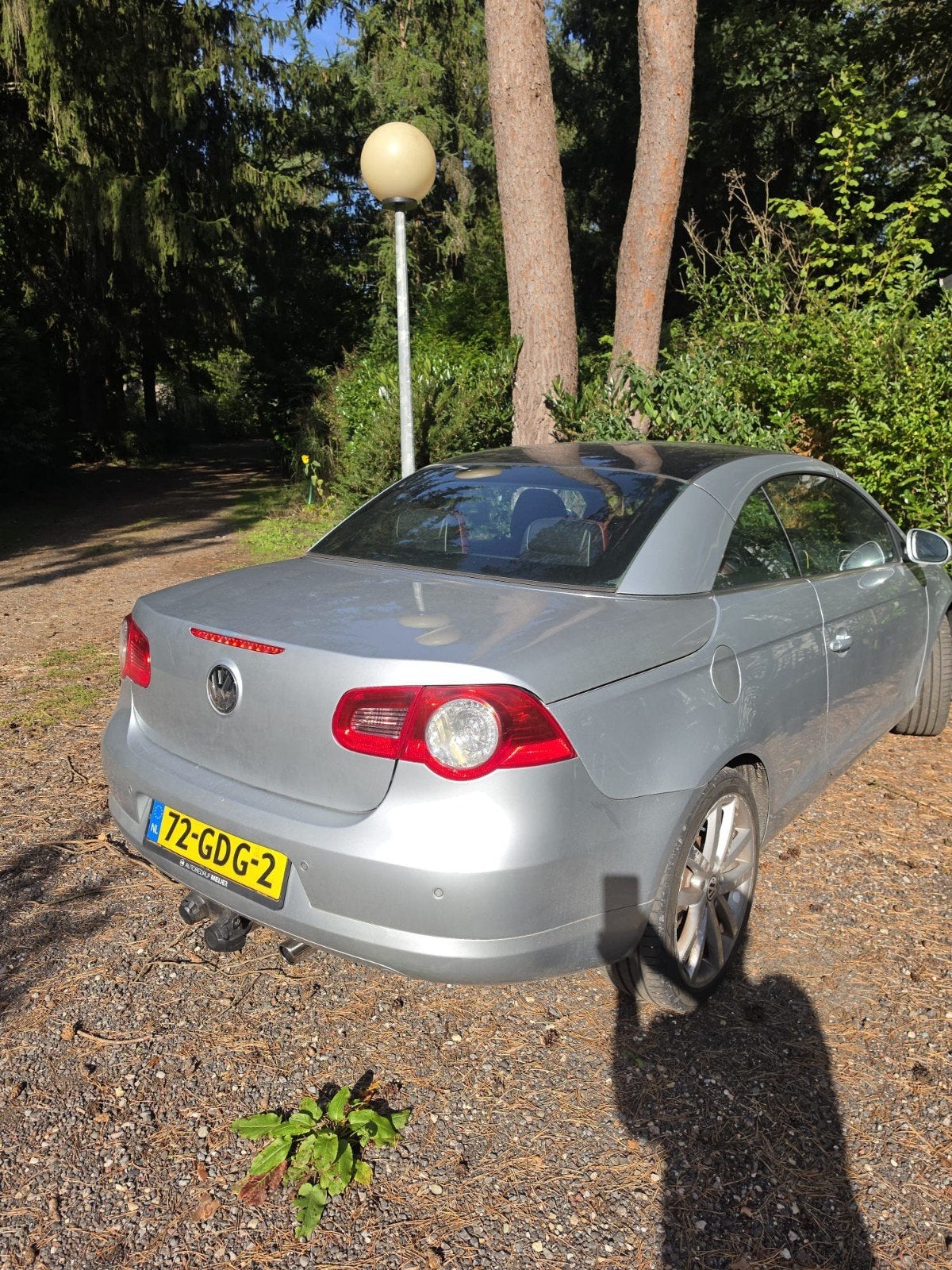 Volkswagen Eos 2.0 16V FSI 110KW 2006 Grijs, Auto's, Voorwielaandrijving, 4 cilinders, 4 stoelen, 75 €/maand