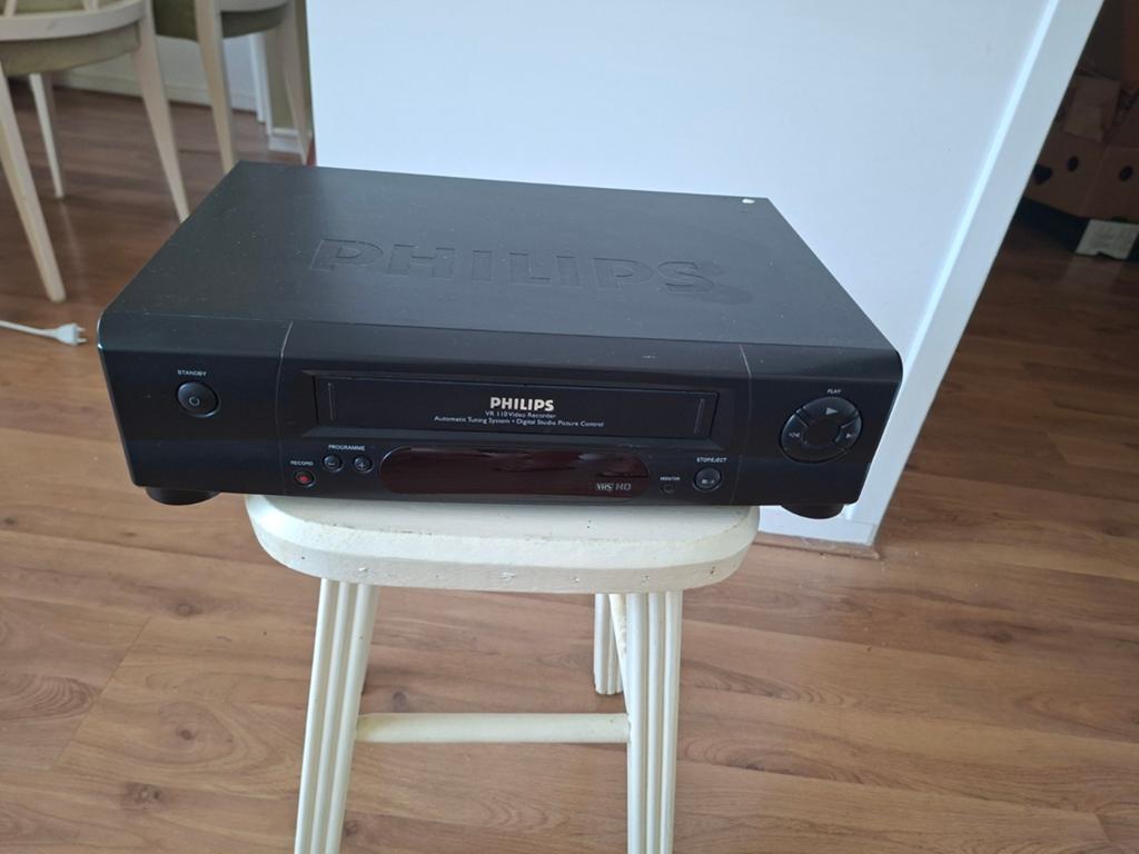 Philips Videorecorder VHS incl. afstandsbediening en snoer, Ophalen, Gebruikt, VHS-speler of -recorder