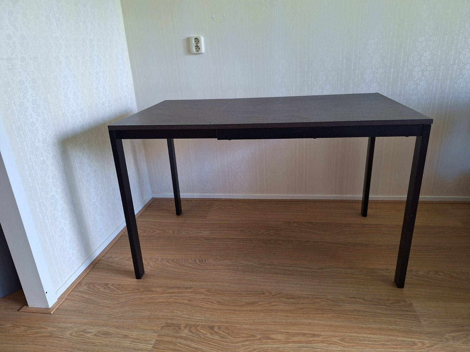 Tafel uitschuifbaar Ikea Valstar 70 x 80 of 70 x 120 cm, Huis en Inrichting, Tafels | Eettafels, Ophalen, Gebruikt, 100 tot 150 cm