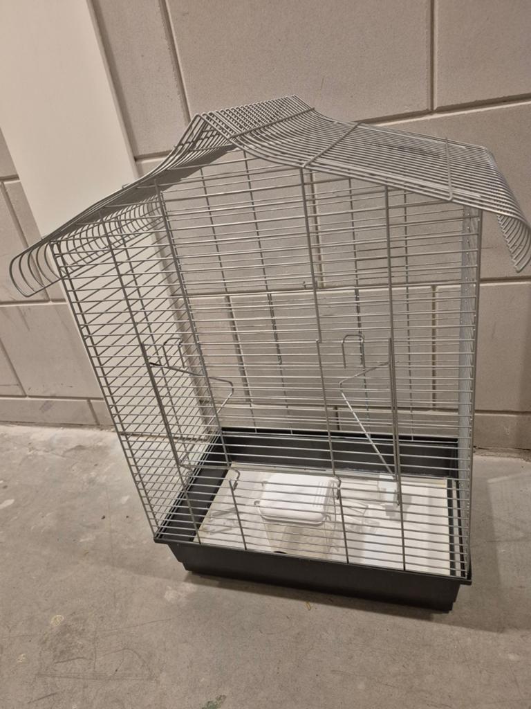 Mooi grote vogelkooi, Ophalen of Verzenden, Metaal, Vogelkooi