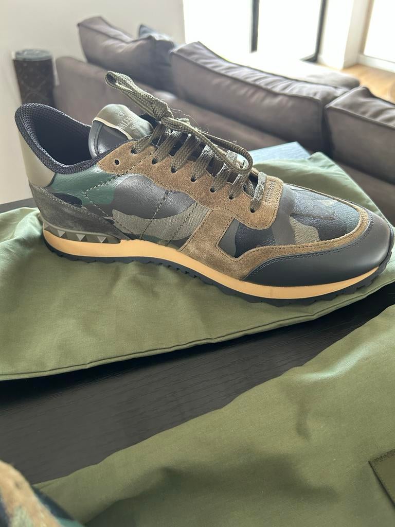 Valentino Rockrunner sneakers maat 42 groen camouflage, Ophalen of Verzenden, Gedragen, Overige kleuren, Sneakers of Gympen