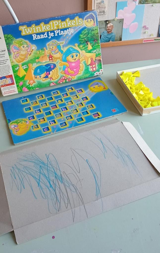 Twinkelpinkels Raad je Plaatje Glo Friends spel 2, Een of twee spelers, Ophalen of Verzenden, Gebruikt, MB