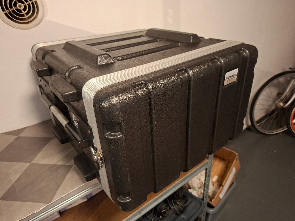 6he kunststof flightcase incl. lade en verlichting., Muziek en Instrumenten, Behuizingen en Koffers, Ophalen, Gebruikt, Overige instrumenten