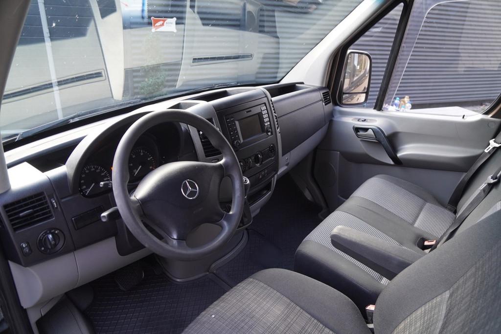 Mercedes-Benz Sprinter 213 2.2 CDI 366 L2 H2 AUTOMAAT TREKHA, Euro 5, Gebruikt, Zwart, 4 cilinders
