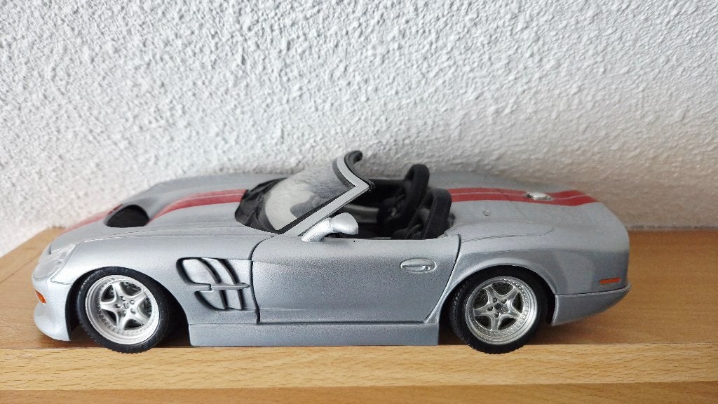 hobby auto 1:18 Ford Shelby, Ophalen of Verzenden, Zo goed als nieuw, Auto, Bburago