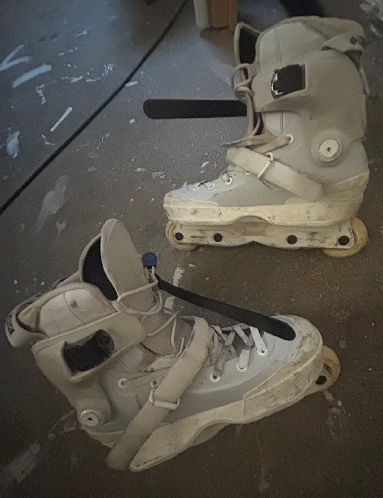 USD Aeon 72 Aggressive Skates - Maat 44, Ophalen of Verzenden, Gebruikt, Inline skates 4 wielen, Overige merken