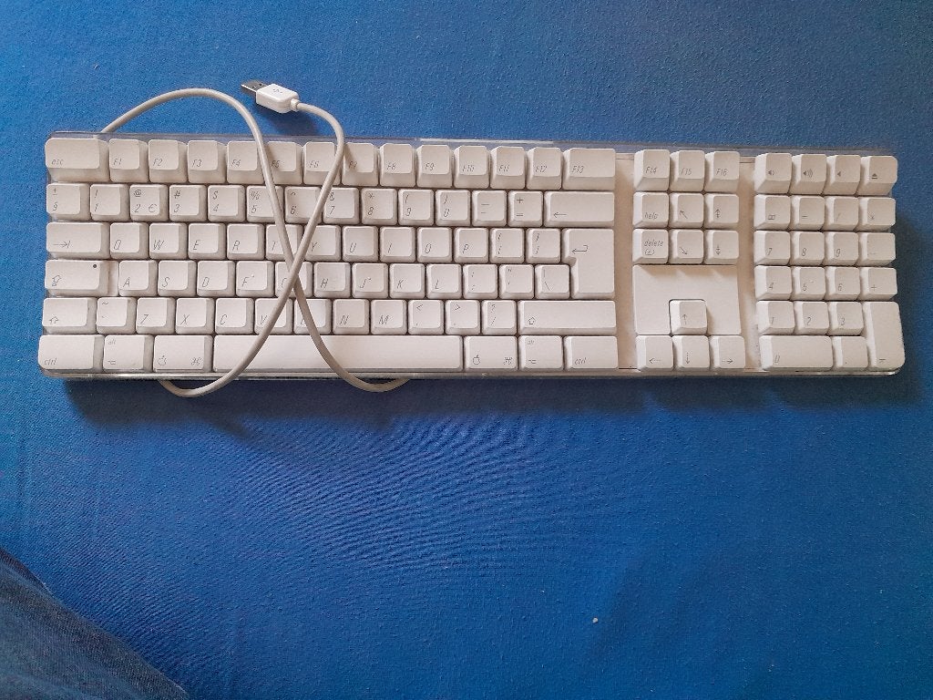 Apple toetsenbord met numeriek toetsenblok en 2 USB poorten, Gebruikt, Ophalen of Verzenden, Qwerty, APPLE