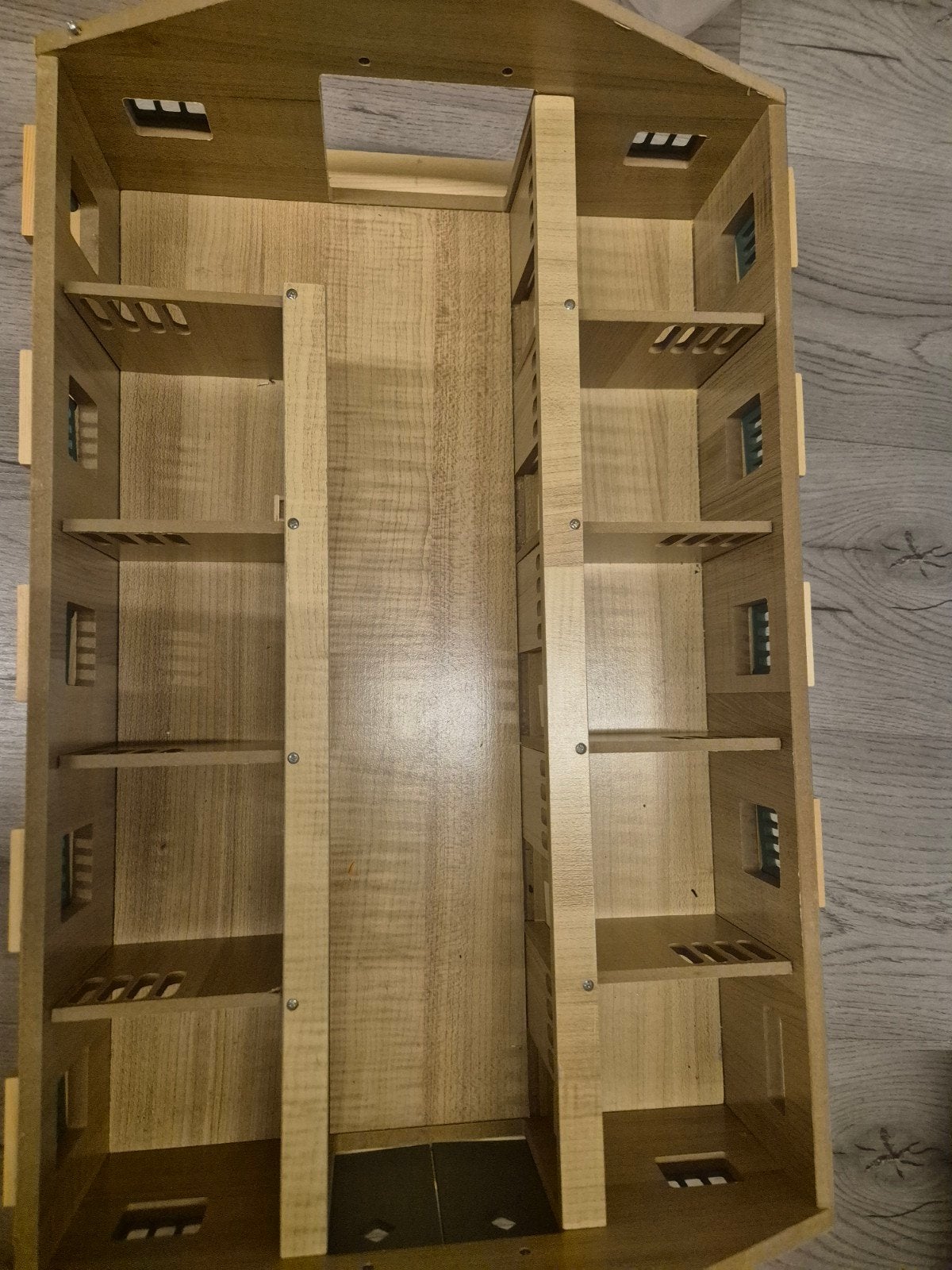 Grote houten stal met afneembaar dak, mist alleen een deur, Kinderen en Baby's, Ophalen, Gebruikt, Overige typen