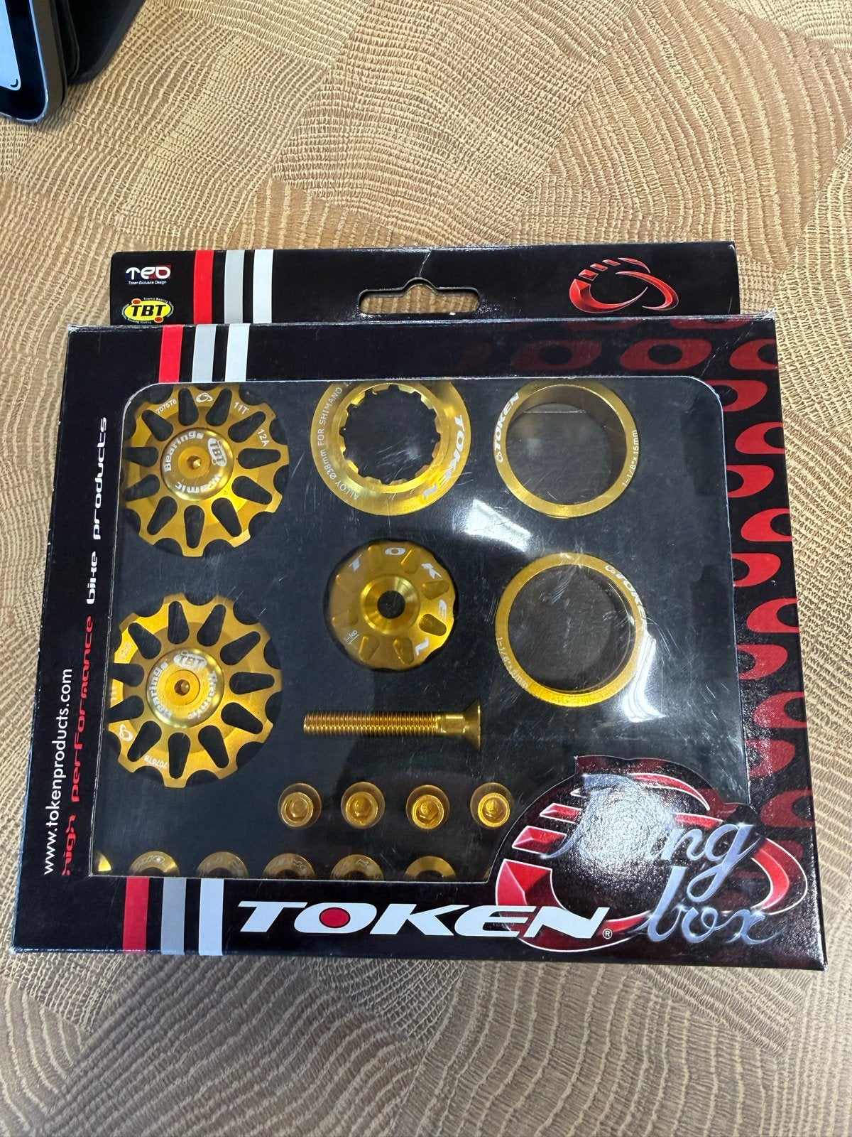 Token Bling Box 11T Goud - Fietsupgrade Kit, Fietsen en Brommers, Mountainbike, Overige typen, Ophalen of Verzenden, Zo goed als nieuw
