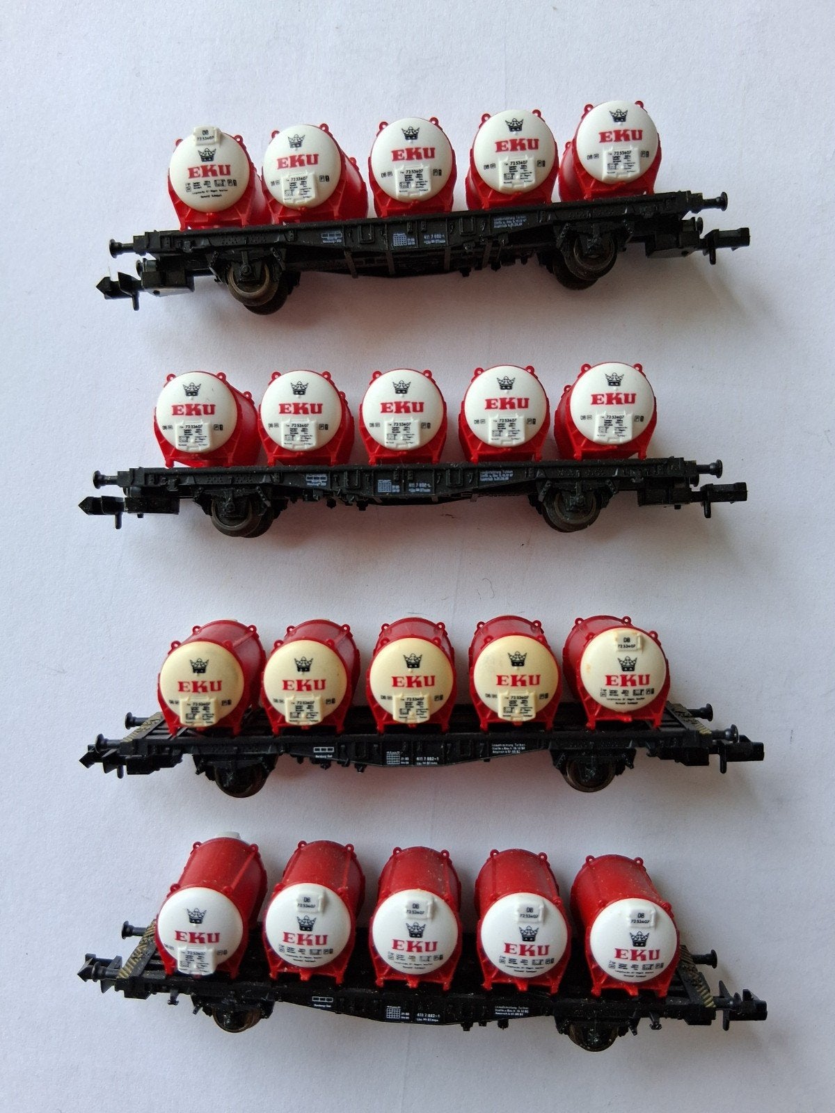 set van 4 vaten wagons N-spoor, Gebruikt, Gelijkstroom, Fleischmann, Wagon
