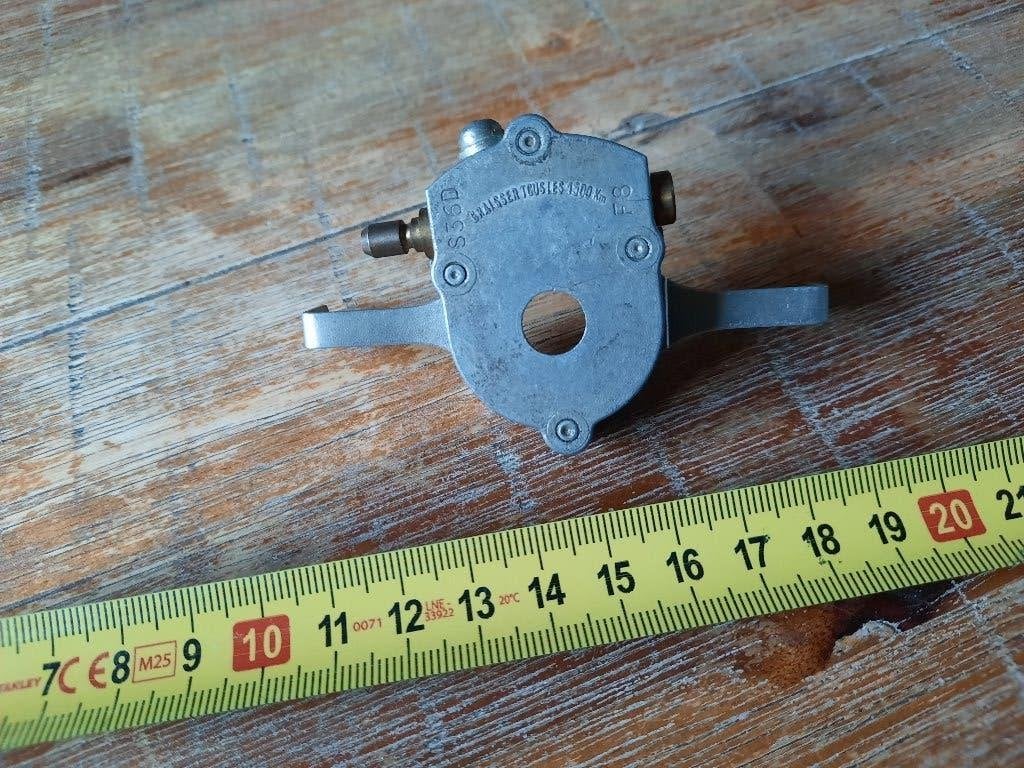 N.O.S oldtimer made in france kilometeraandrijver km teller, Fietsen en Brommers, Ophalen, Nieuw, Overige typen, Overige merken