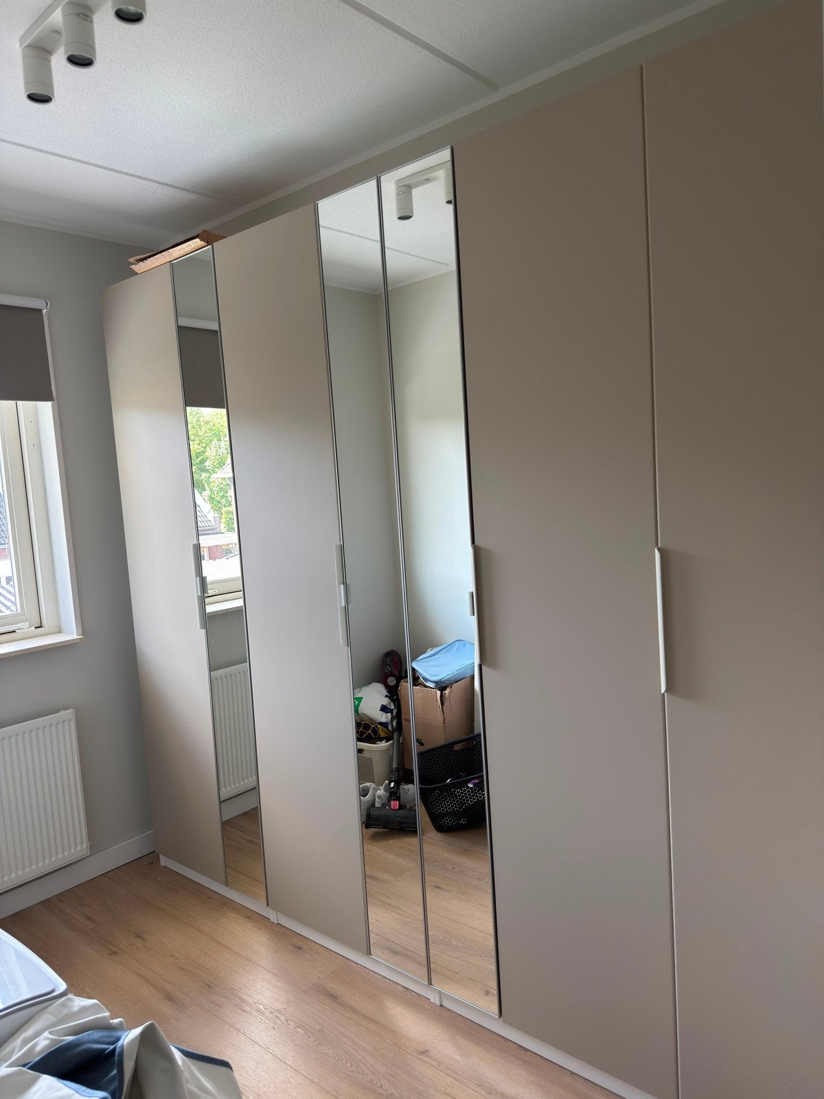 IKEA PAX Kledingkast met spiegeldeuren en planken, Ophalen, Met plank(en), 200 cm of meer, Zo goed als nieuw