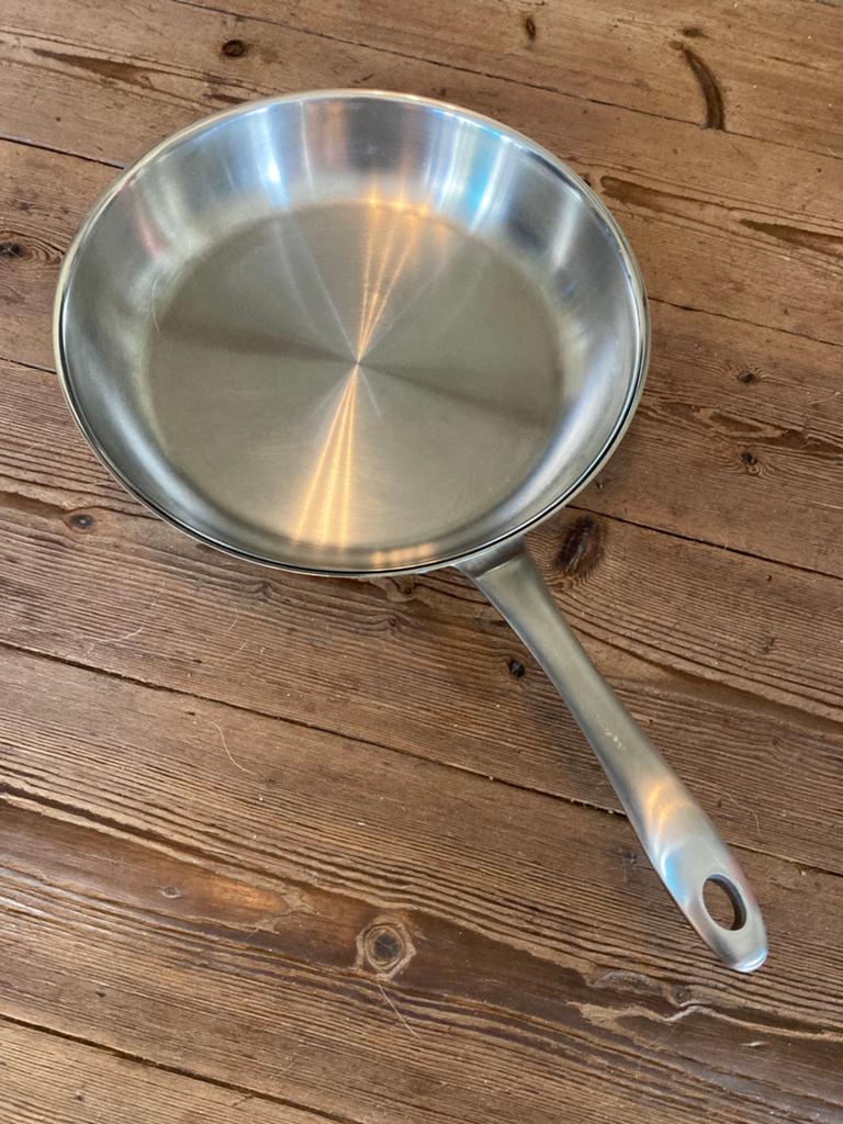 Nette fissler koekenpan 28 cm, Ophalen, Zo goed als nieuw, Rvs, Koekenpan of Braadpan