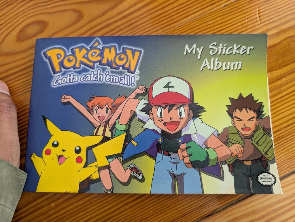 Pokemon sticker album sandylion, Hobby en Vrije tijd, Verzamelkaartspellen | Pokémon, Ophalen of Verzenden, Gebruikt, Overige typen