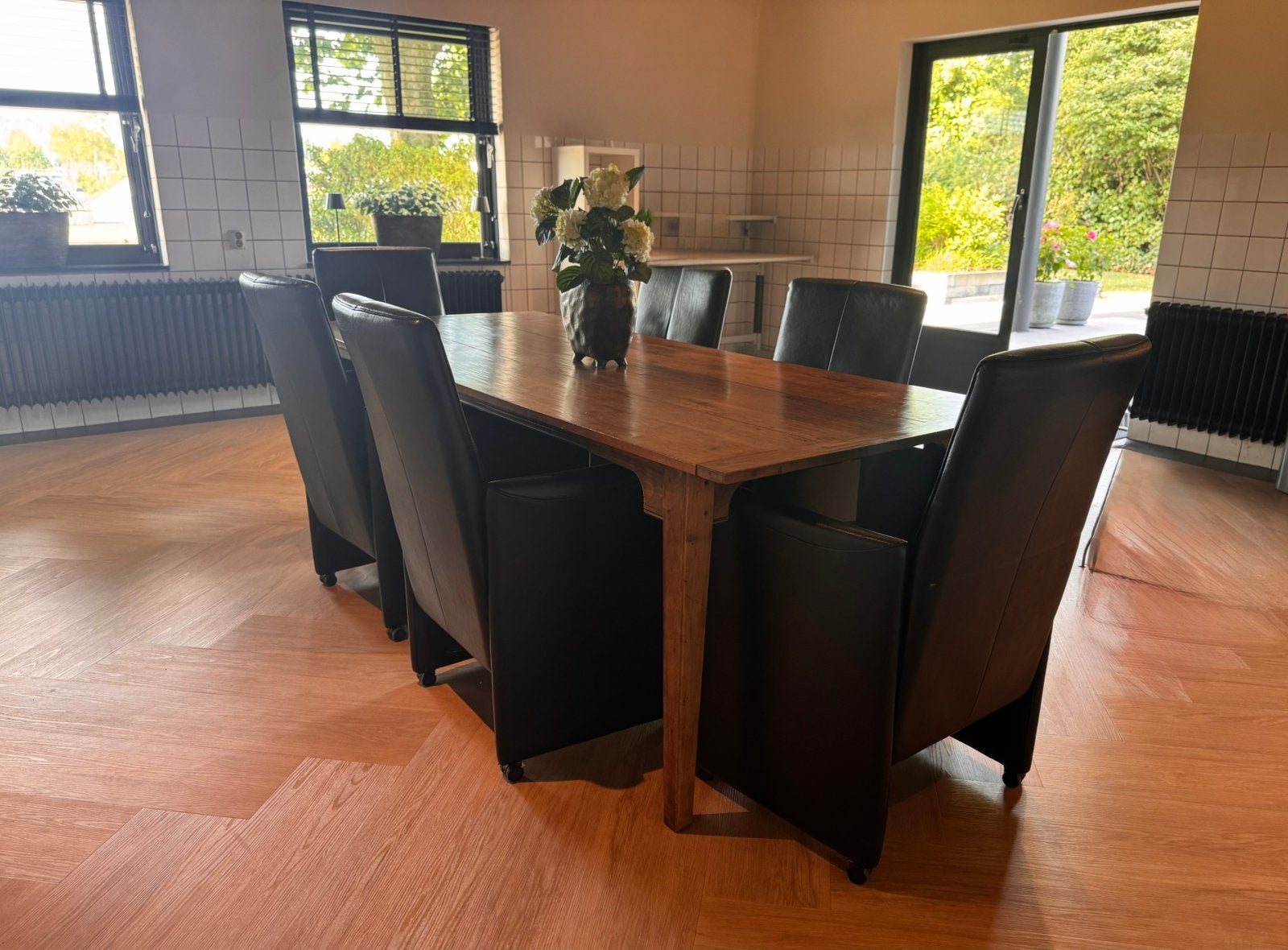 Mol & Geurts Eethoek met 6 leren stoelen, Ophalen, Gebruikt, Modern/klassiek, 6 tot 8 stoelen