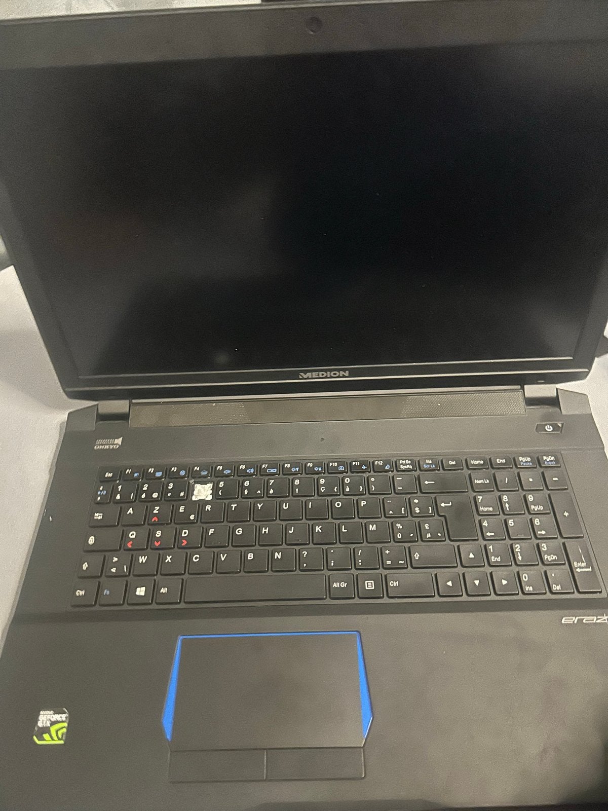 Medion Erazer Gaming Laptop, Computers en Software, Ophalen, Gebruikt, Met videokaart, 2 tot 3 Ghz
