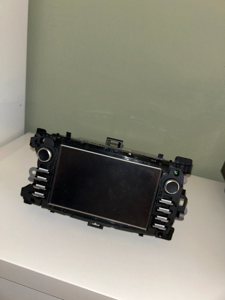 Te koop , Toyota Yaris Touch 2 navigatie, Ophalen, Gebruikt