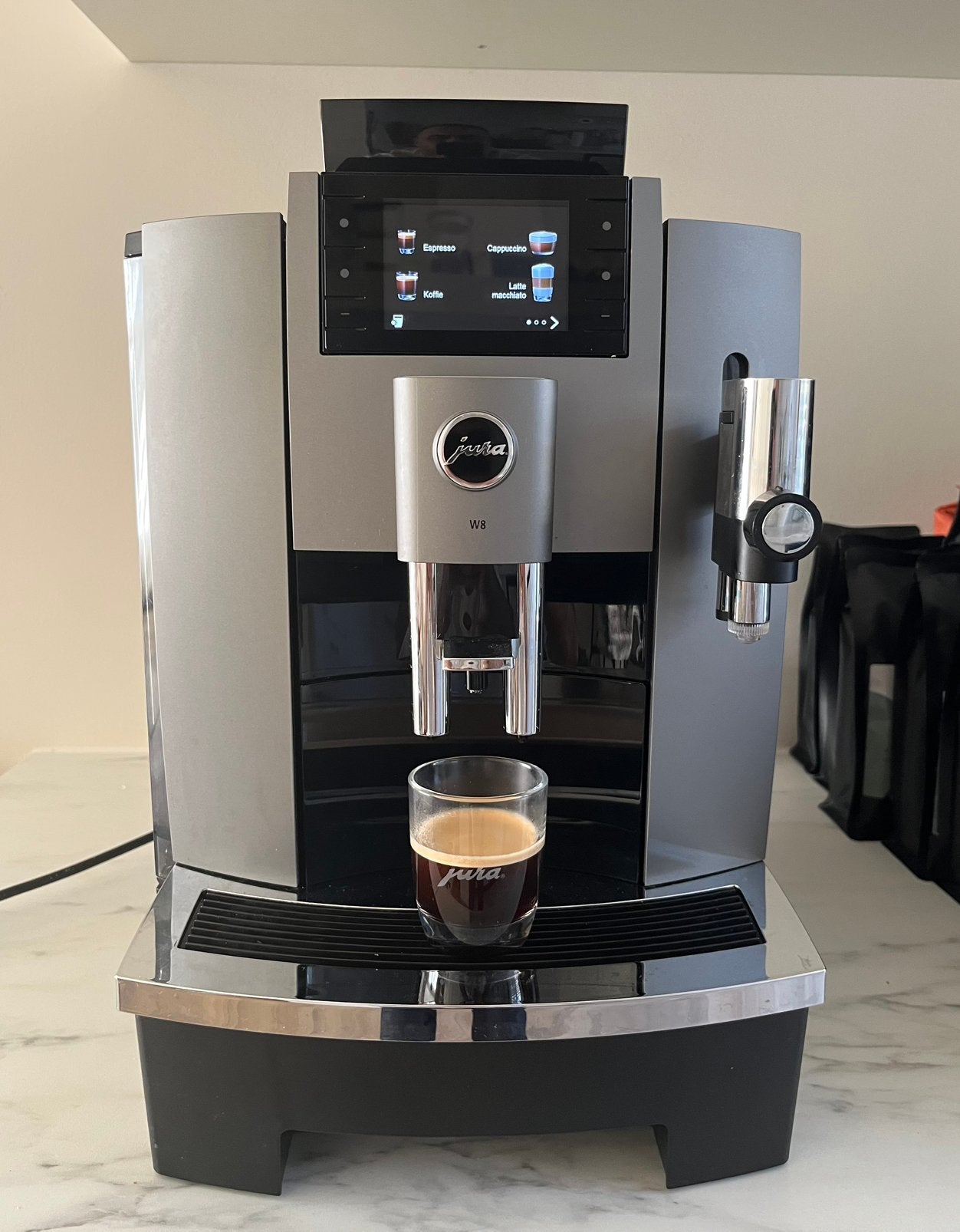 Foto 5 van Jura W8 koffiemachine