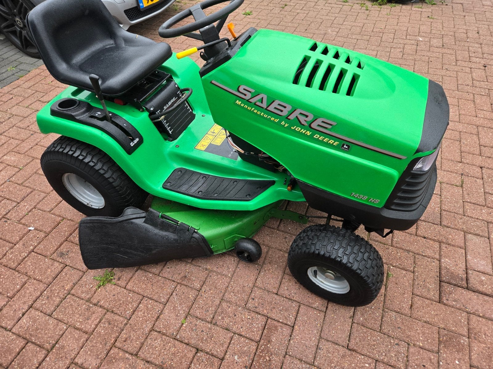 John Deere sabre 14/5pk hydro zijlosser  mulch, Tuin en Terras, Grasmaaiers, Ophalen