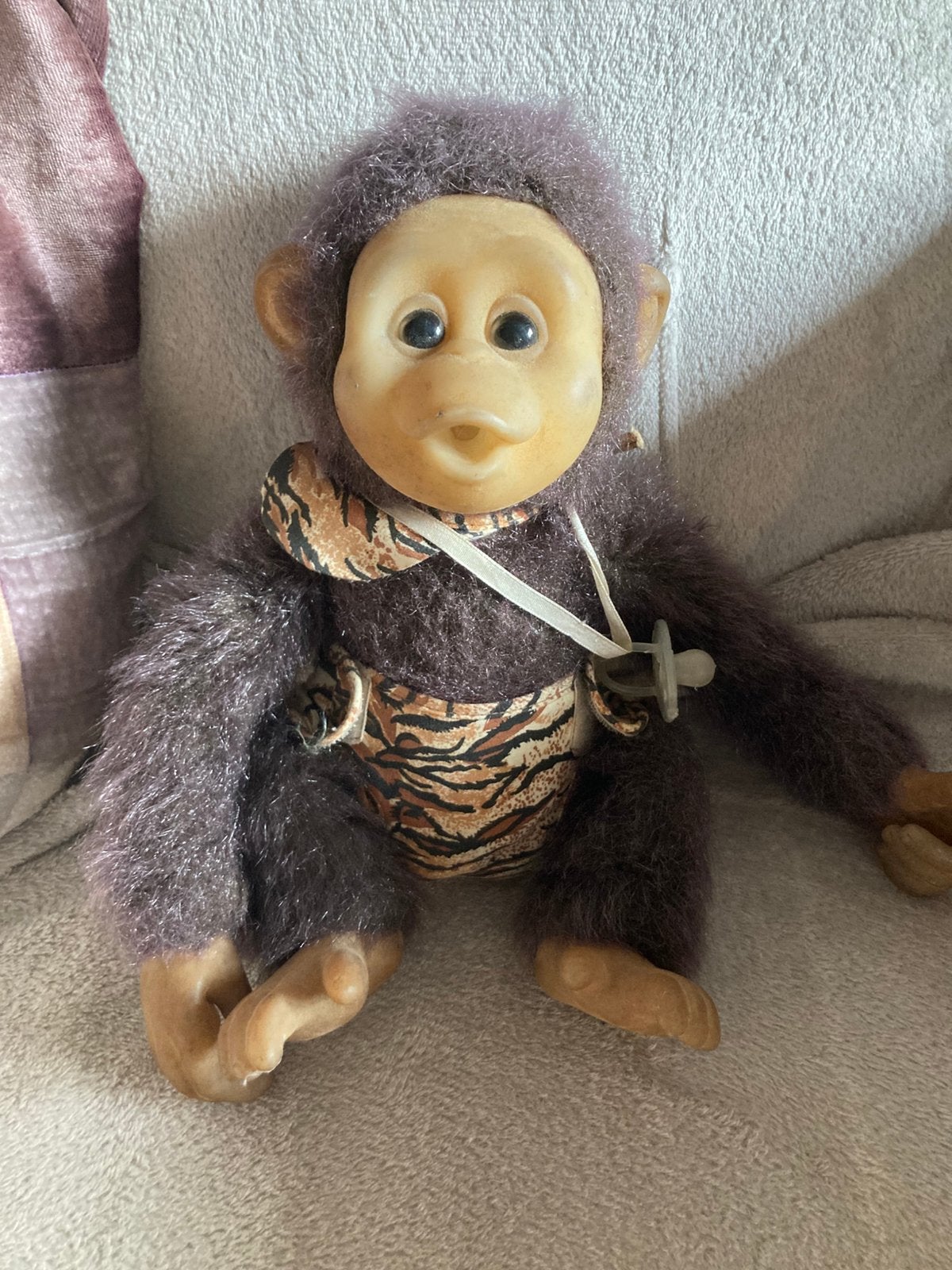 Hosung monkey, Ophalen of Verzenden, Gebruikt, Overige typen