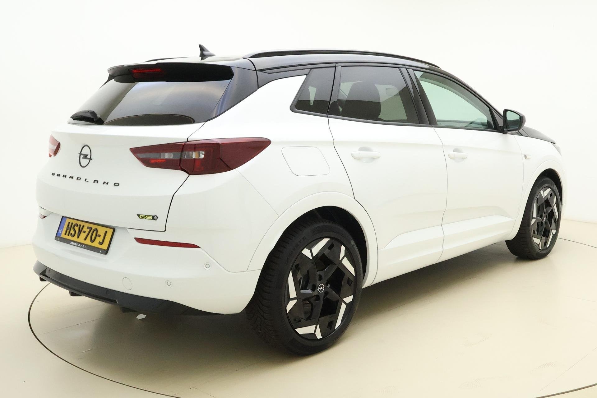 Opel Grandland 1.6 Turbo Plug-In Hybrid 300PK 4x4 GSe | Adap, Auto's, 4 cilinders, 1776 kg, Alcantara, Wit