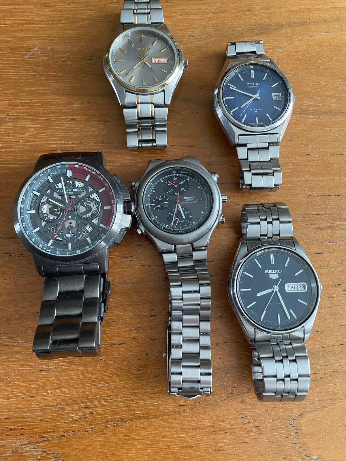 4 Seiko horloges: 2 automaten en 2 batterij-aangedreven, Sieraden, Tassen en Uiterlijk, Horloges | Heren, Seiko, Gebruikt, Staal