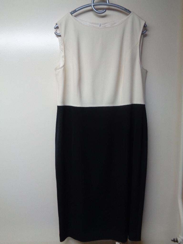 ESCADA donkerblauw/offwhite jurk en bijpassend jasje, Kleding | Dames, Blauw, Maat 42/44 (L), ESCADA, Nieuw