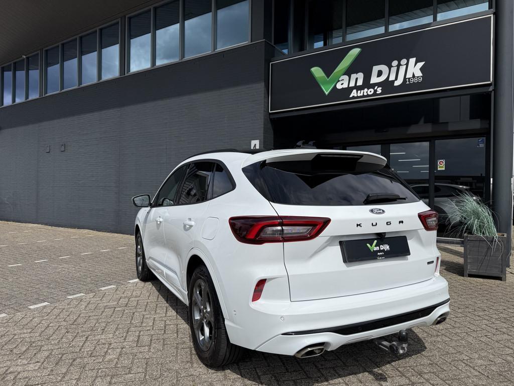 Ford Kuga 2.5 PHEV ST-Line X Panodak Trekhaak Navi 360Camera, Auto's, Ford, Gebruikt, Zwart, 4 cilinders, Wit